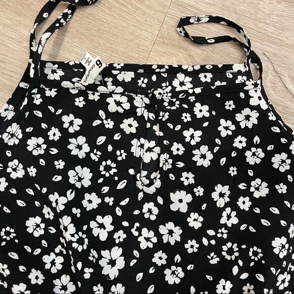 936 Generation Black Ditsy Floral Playsuit - Picture 6 of 7